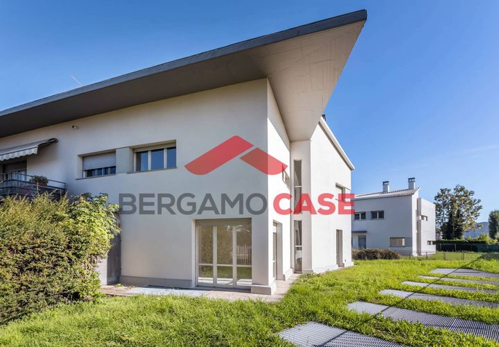 Rækkehus i Seriate, Bergamo, Seriate - € 352.000 | Ref: 1975 - foto 1