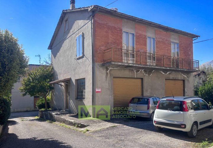 Villa a Amandola, Fermo, Amandola - € 92.000 | Ref: 115076 - foto 1