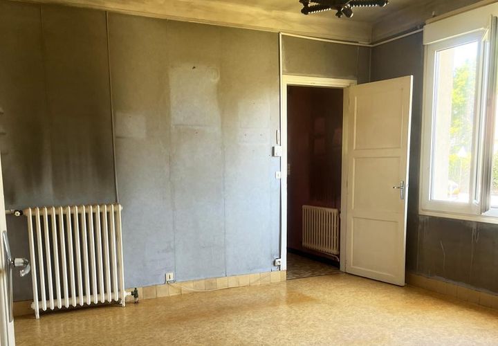 Villa i Le Mans, Sarthe, Le Mans - € 140.000 | Ref: 72-25-004710 - foto 1