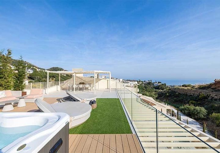 Villa i Fuengirola, Malaga, Fuengirola - € 1.350.000 | Ref: 94201508-03/6833 - foto 1