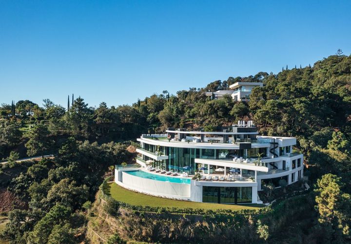 Villa i Benahavis, Malaga, Benahavis - € 30.000.000 | Ref: 34843317-01/6833 - foto 1