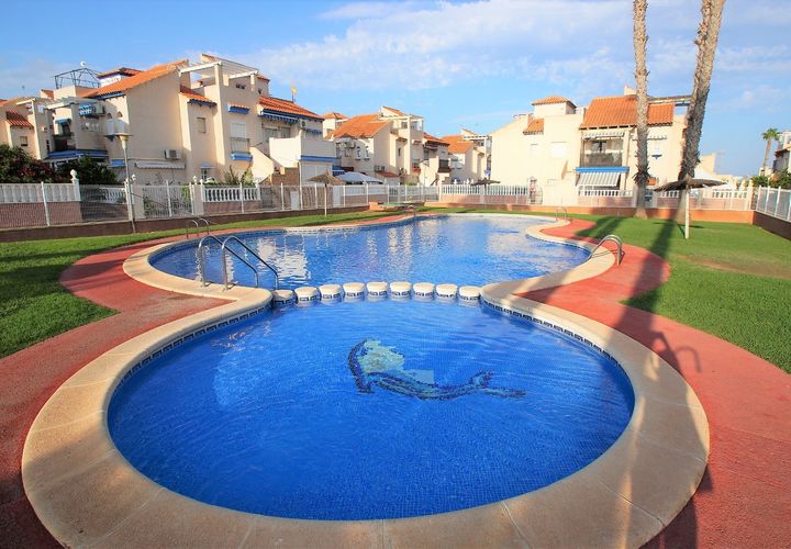 Bungalow i Orihuela Costa, Alicante, Orihuela Costa - € 155.000 | Ref: 742102 - foto 1