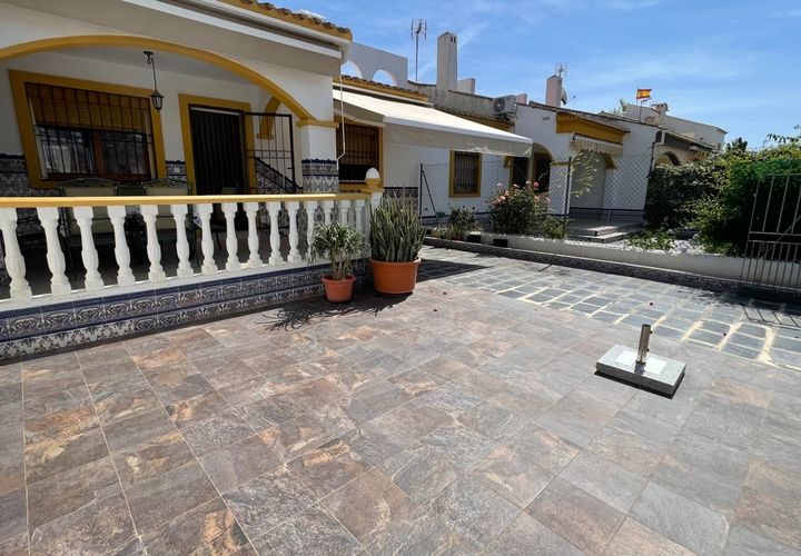 Byhus i Torre de la Horadada, Alicante, Torre de la Horadada - € 269.900 | Ref: 741063 - foto 1