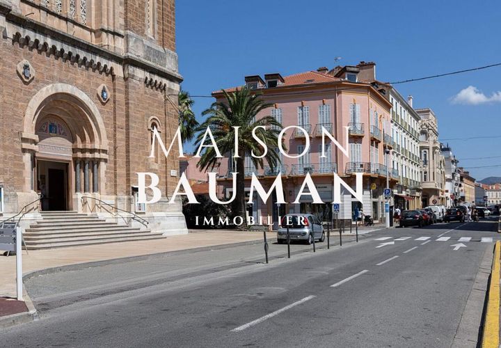 Erhvervsejendom i Saint-Raphael, Var, Saint-Raphael - € 88.000 | Ref: getkey_u_493722296 - foto 1