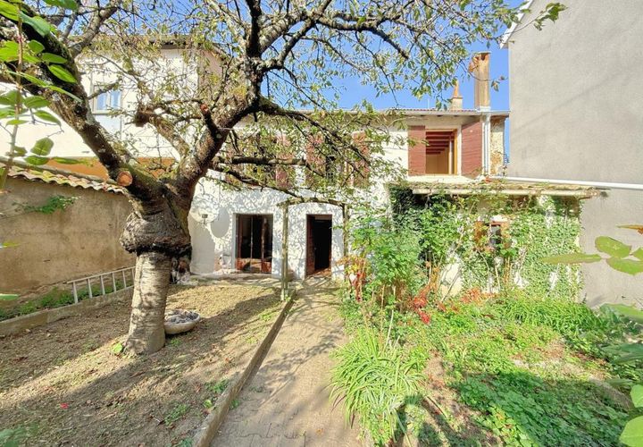 Villa i Chaponost, Rhone, Chaponost - € 355.000 | Ref: getkey_u_494172548 - foto 1