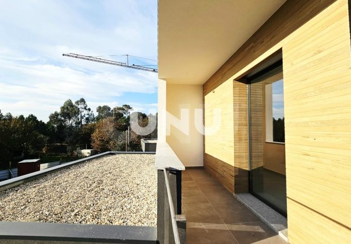 Byhus i Viseu, Viseu, Viseu - € 420.000 | Ref: UNU.I.1828.15002 - foto 1