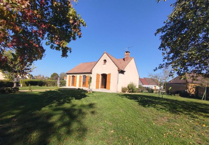 Villa a Amné, Sarthe, Amné - € 185.000 | Ref: 193088 - foto 1
