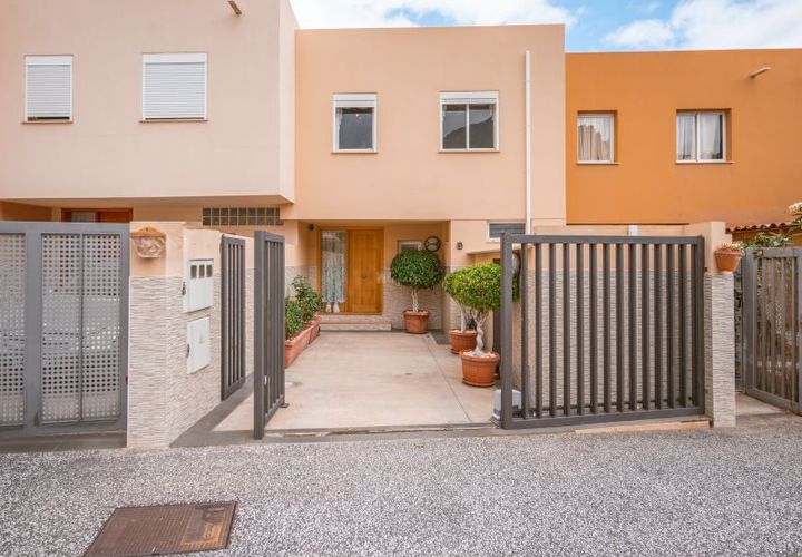 Byhus i Adeje, Tenerife, Adeje - € 680.000 | Ref: LP33589 - foto 1