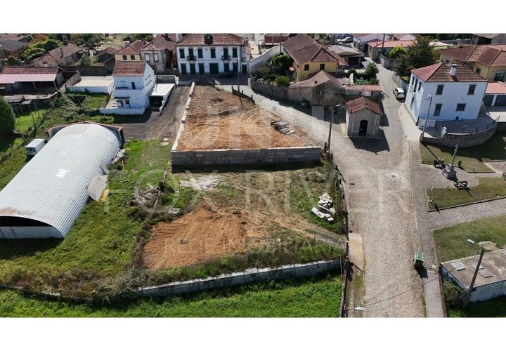 Helårsgrund i Valenca, Viana do Castelo, Valenca - € 125.000 | Ref: UNU-F1-03-109 - foto 1