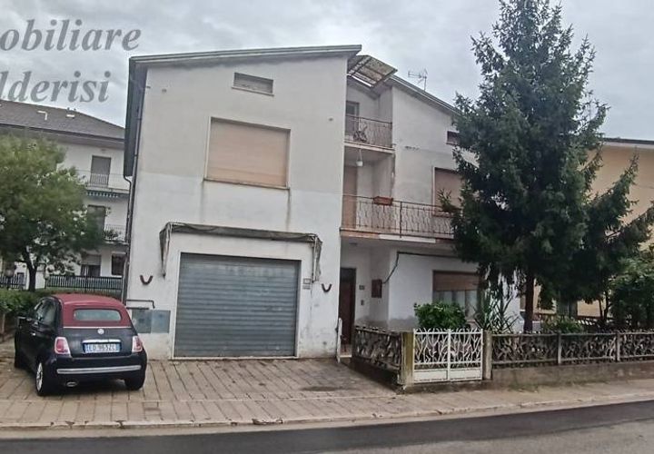 Villa i Corropoli, Teramo, Corropoli - € 190.000 | Ref: V664R - foto 1