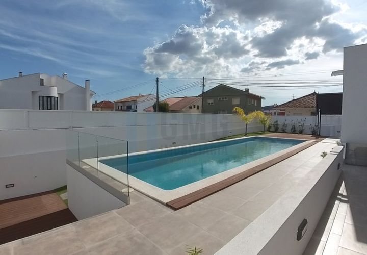 Villa i Loures, Lisbon, Loures - € 850.000 | Ref: CAS_175 - foto 1