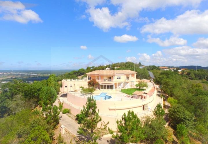 Villa a Maiorga, Leiria, Maiorga - € 1.350.000 | Ref: IRV2547 - foto 1
