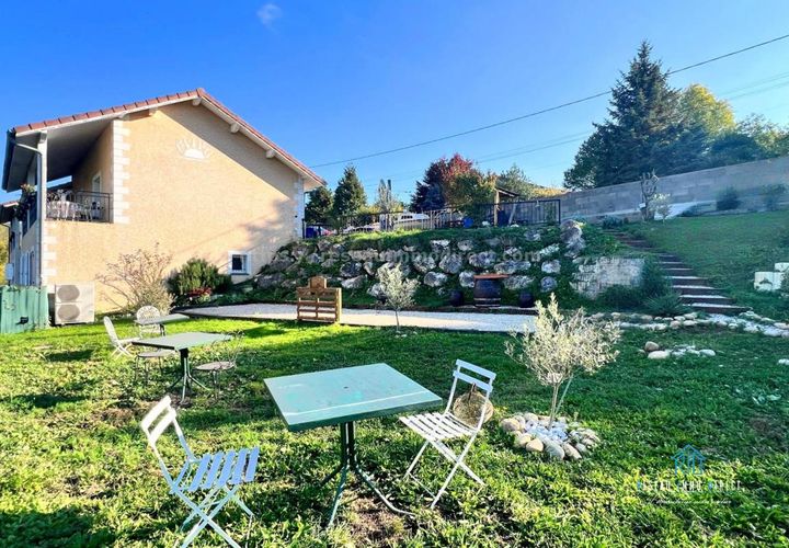 Villa i Viriville, Isere, Viriville - € 264.000 | Ref: 7202 - foto 1