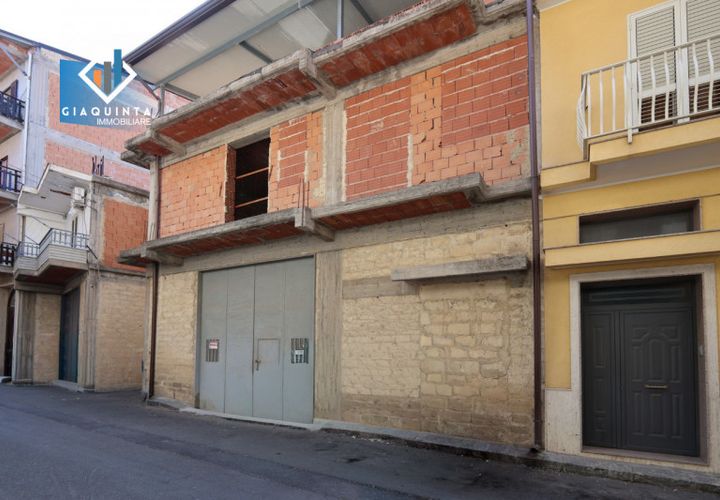 Villa a Palagonia, Catania, Palagonia - € 110.000 | Ref: MSTLSS2025 - foto 1