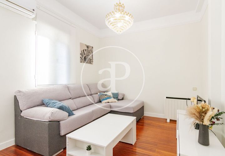 Apartament a Madrid, Madrid, Madrid - € 1.600/mes | Ref: AM2510048 - foto 1