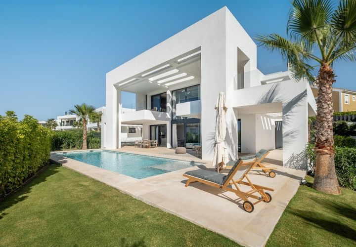 Villa i El Paraiso, Malaga, El Paraiso - € 2.950.000 | Ref: NAL0001 - foto 1