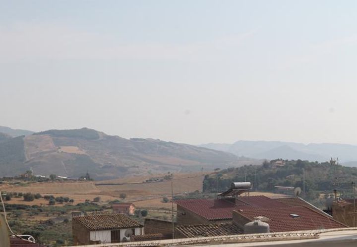 Byhus i Cianciana, Agrigento, Cianciana - € 100.000 | Ref: Casa Carubia - foto 1