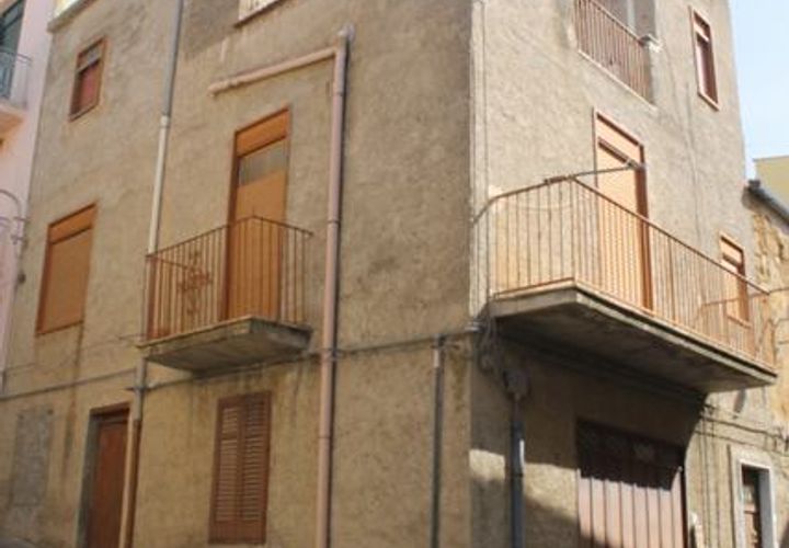 Byhus i Cianciana, Agrigento, Cianciana - € 49.500 | Ref: Casa Albanese - foto 1