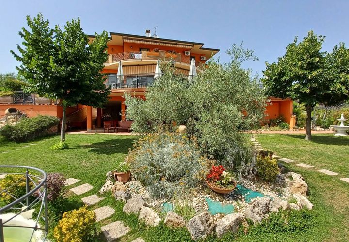 Erhvervsejendom i Ripi, Frosinone, Ripi - € 790.000 | Ref: 686 - foto 1