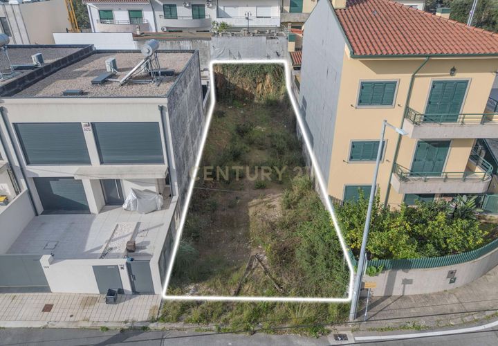 Helårsgrund i Gondomar, Porto, Gondomar - € 79.900 | Ref: C0272-02509 - foto 1