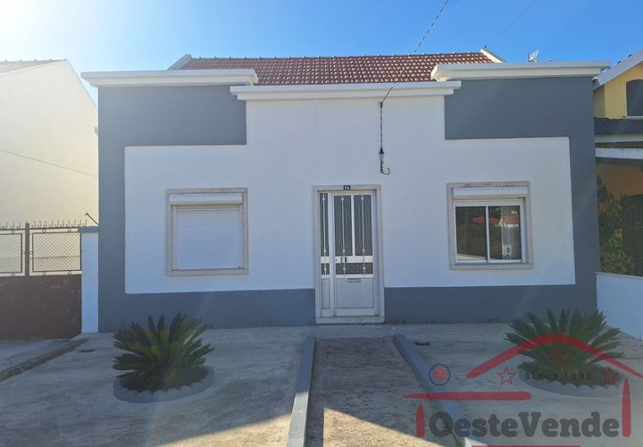 Villa i Cadaval, Lisbon, Cadaval - € 280.000 | Ref: 039-2025 - foto 1