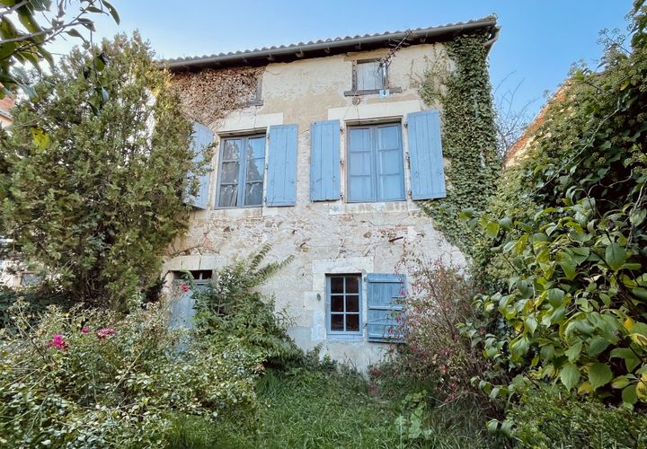 Villa a Confolens, Charente, Confolens - € 88.000 | Ref: 34894 - foto 1