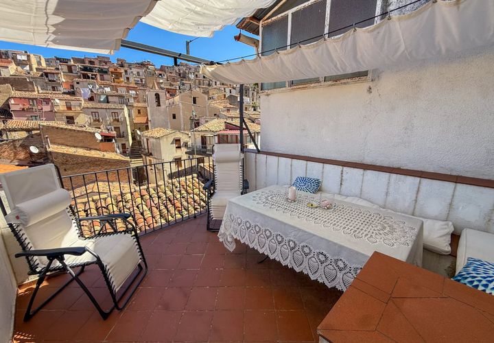 Villa i Gratteri, Palermo, Gratteri - € 79.000 | Ref: Casa Viola - Gratteri - foto 1