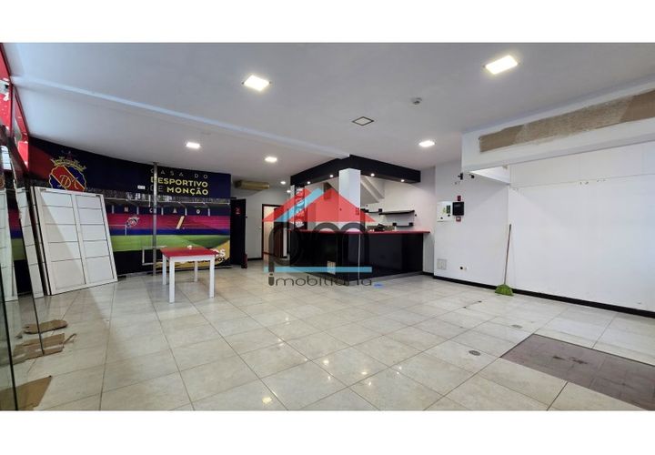 Erhvervsejendom i Moncao, Viana do Castelo, Moncao - € 135.000 | Ref: L580 - foto 1