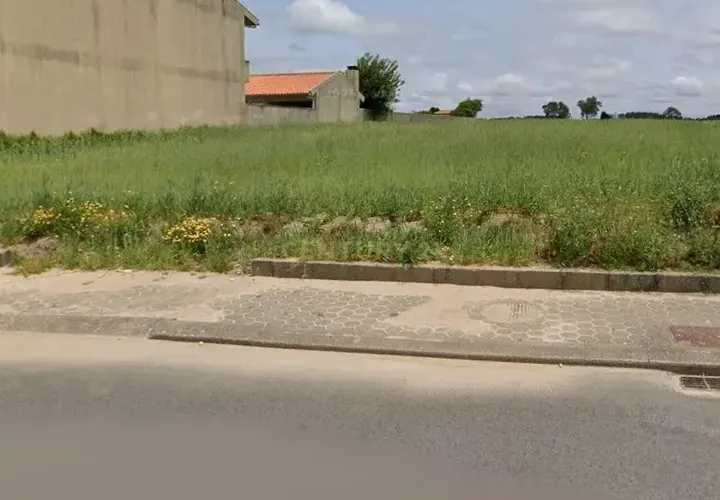 Helårsgrund i Ilhavo, Aveiro, Ilhavo - € 49.500 | Ref: C0385-00919 - foto 1