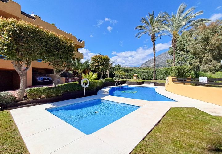 Villa a Nagueles, Malaga, Nagueles - € 785.000 | Ref: R5014522 - foto 1