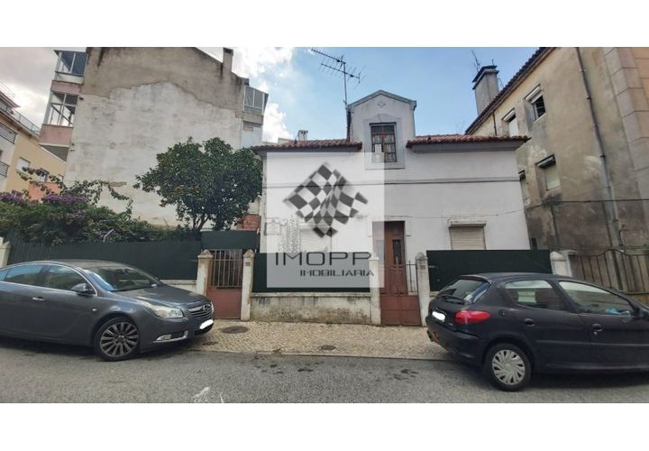 Villa i Amadora, Lisbon, Amadora - € 360.000 | Ref: Imopp-00295 - foto 1