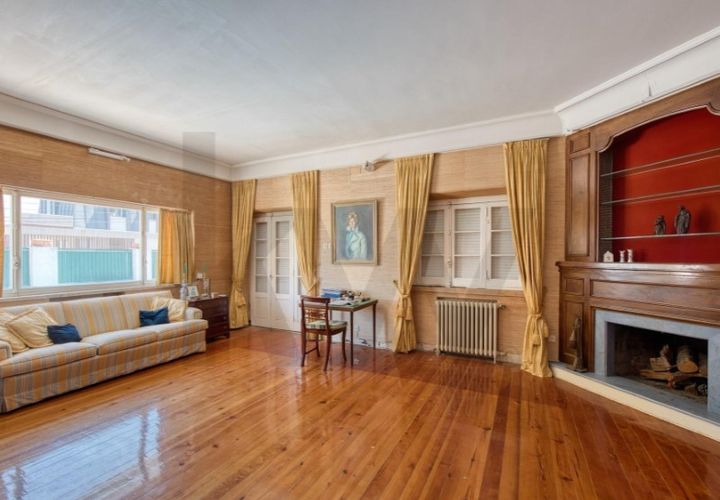 Villa a Belas, Lisbon, Belas - € 2.800.000 | Ref: KWPT-022596 - foto 1