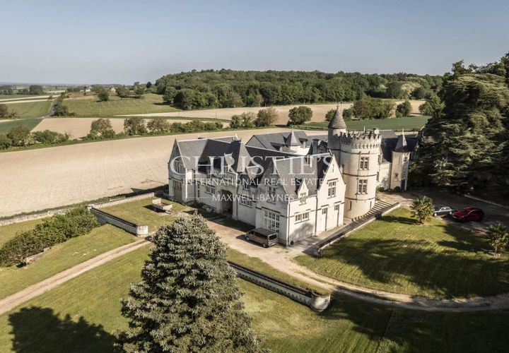 Villa i Saumur, Maine-et-Loire, Saumur - € 4.260.000 | Ref: NdB1027 - foto 1
