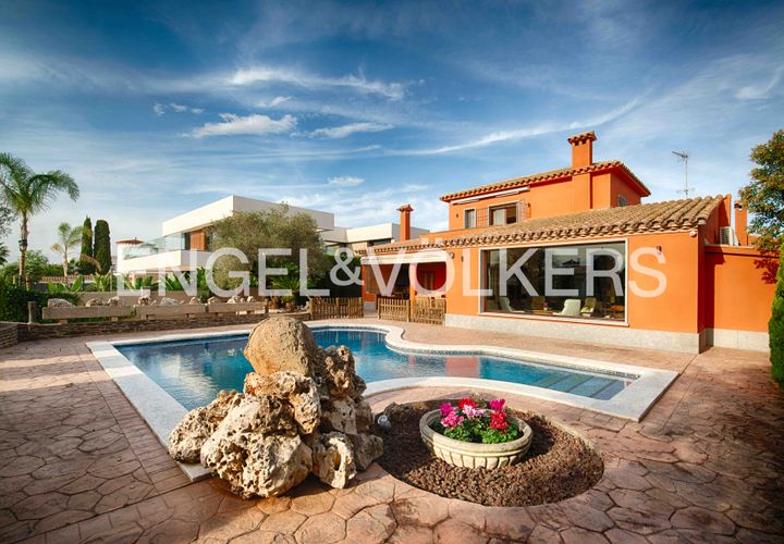 Villa i Empuriabrava, Gerona, Empuriabrava - € 2.300.000 | Ref: W-0471CI - foto 1