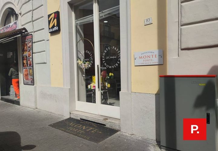 Erhvervsejendom i Caserta, Caserta, Caserta - € 320.000 | Ref: kA9257 - foto 1