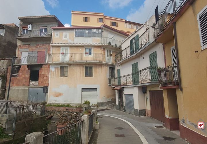 Penthouse i Messina, Messina, Messina - € 200.000 | Ref: 2VS023 - foto 1