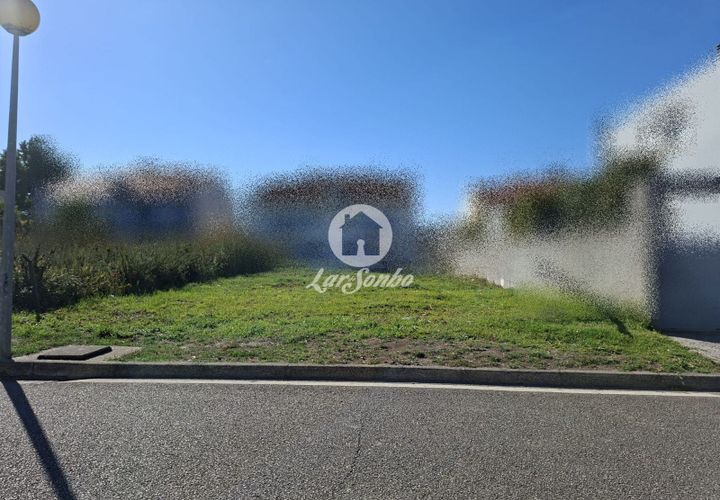 Helårsgrund i Maia, Porto, Maia - € 93.000 | Ref: 240-T-25954 - foto 1
