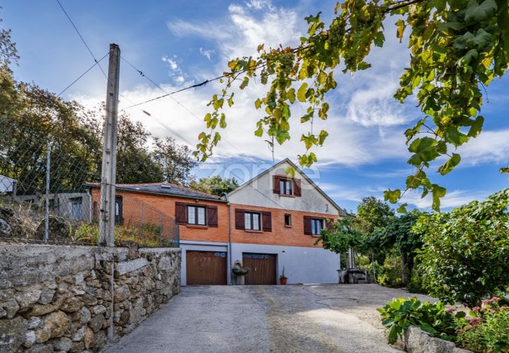 Villa i Paradela, Vila Real, Paradela - € 299 000 | Ref: ZMPT581842 - foto 1