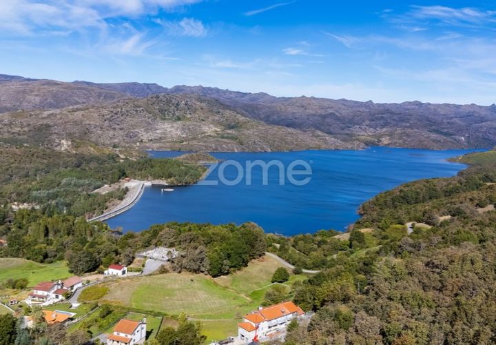 Villa a Paradela, Vila Real, Paradela - € 299.000 | Ref: ZMPT581842 - foto 1