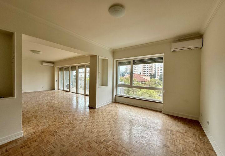 Apartament a Lisbon, Lisbon, Lisbon - € 4.400/mes | Ref: CB01-0736 - foto 1