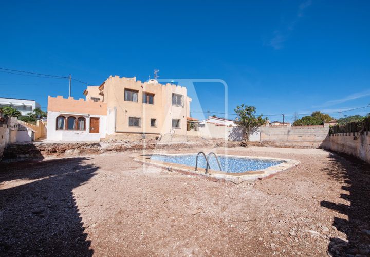 Villa i Calpe, Alicante, Calpe - € 450.000 | Ref: VCA0752 - foto 1