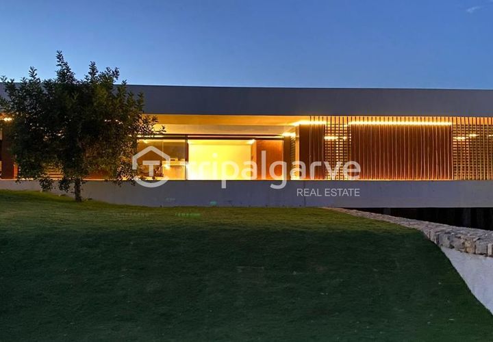 Villa i Faro, Faro, Faro - € 1.980.000 | Ref: TAMM2528622VS - foto 1