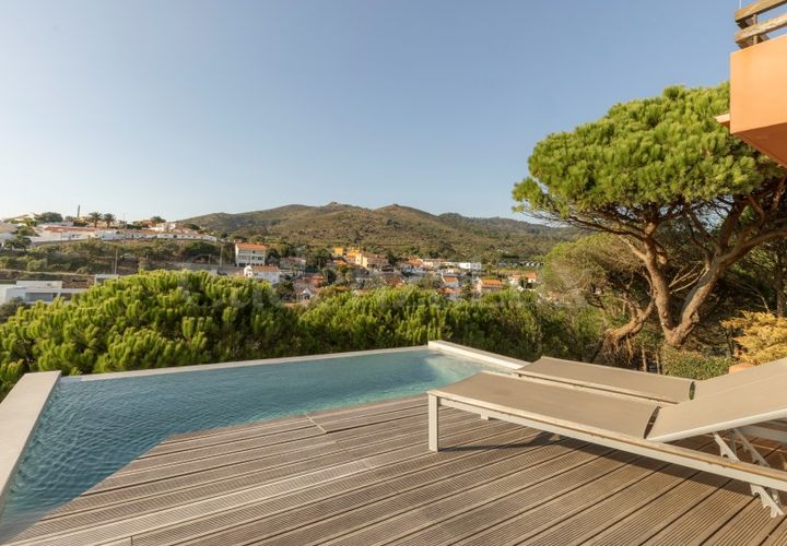 Villa i Alcabideche, Lisbon, Alcabideche - € 2.800.000 | Ref: CLRV-189/2025 - foto 1