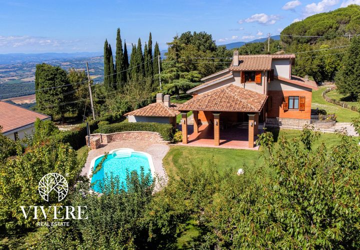 Villa i Acquasparta, Terni, Acquasparta - € 420.000 | Ref: 411 - foto 1