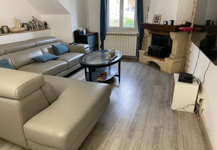 Landejendom i Auriol, Bouches-du-Rhone, Auriol - € 352.000 | Ref: 25418 - foto 1