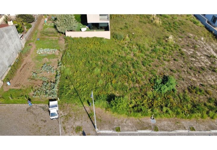 Helårsgrund i Maia, Porto, Maia - € 105.000 | Ref: RO2695 - foto 1