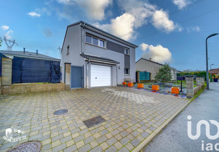 Villa a Uckange, Moselle, Uckange - € 329.000 | Ref: 66904 - foto 1