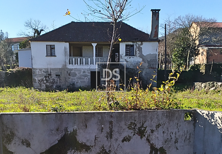 Villa i Carvalhais e Candal, Viseu, Carvalhais e Candal - € 65.000 | Ref: DSPMCANAV57 - foto 1