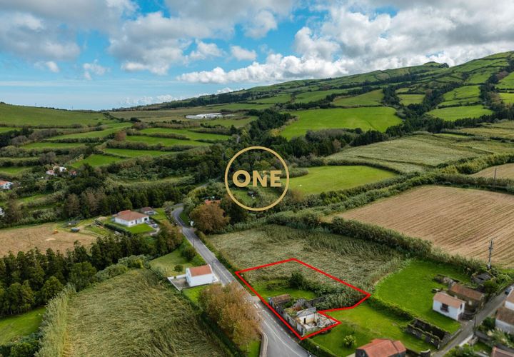 Byhus i Ponta Delgada, Sao Miguel, Ponta Delgada - € 115.000 | Ref: ONE401679-8 - foto 1