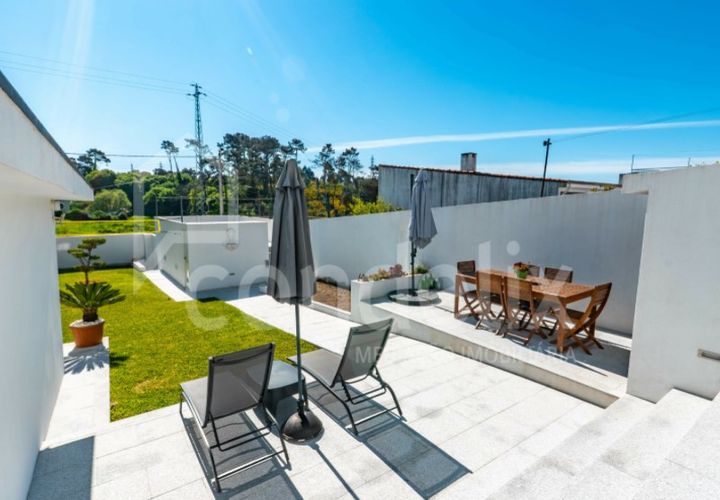 Villa a Matosinhos, Porto, Matosinhos - € 650.000 | Ref: 101333 - foto 1